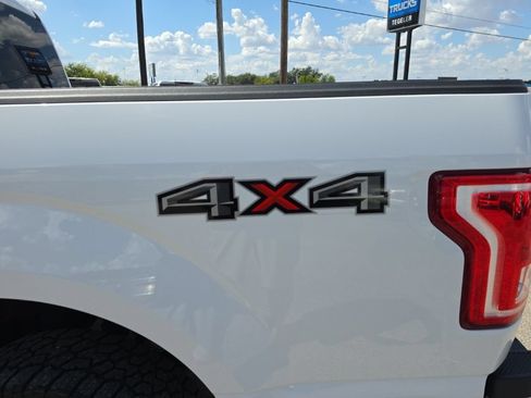 Used 2015 Ford F150 XLT w/ Trailer Tow Package AWD/4WD image 8