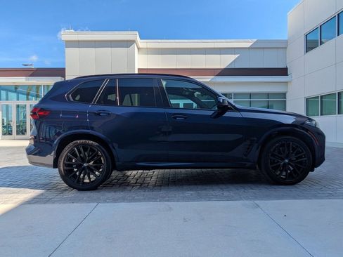Used 2024 BMW X5 sDrive40i w/ M Sport Package RWD image 4