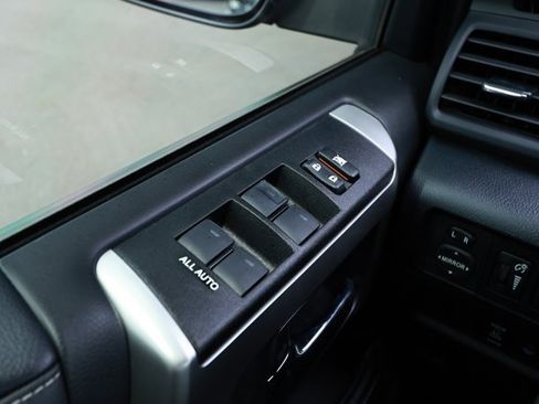 Used 2023 Toyota 4Runner SR5 Premium w/ Moonroof Package RWD image 23