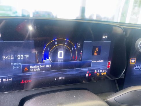 Used 2024 Chevrolet Traverse LS FWD image 6