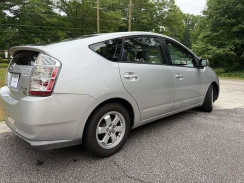 Used 2009 Toyota Prius FWD image 2