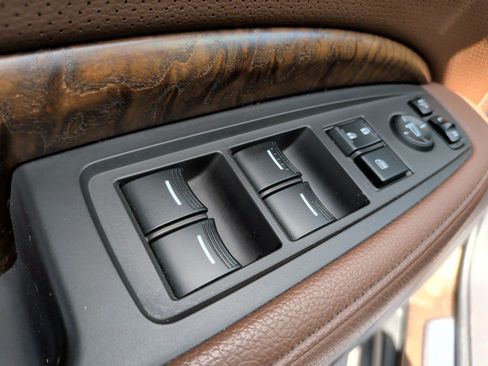 Used 2019 Acura MDX w/ Technology & Entertainment AWD/4WD image 30