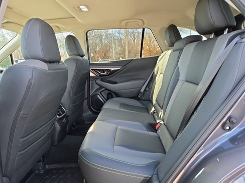 Certified 2025 Subaru Outback Onyx Edition image 11