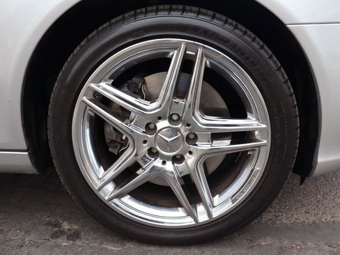 Used 2005 Mercedes-Benz E 500 4MATIC image 45