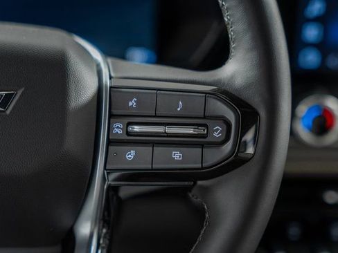 New 2026 Chevrolet Colorado ZR2 w/ Technology Package image 32