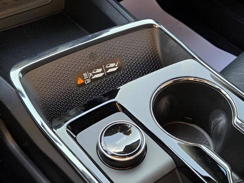 New 2026 Chevrolet Equinox RS w/ Convenience Package III image 16