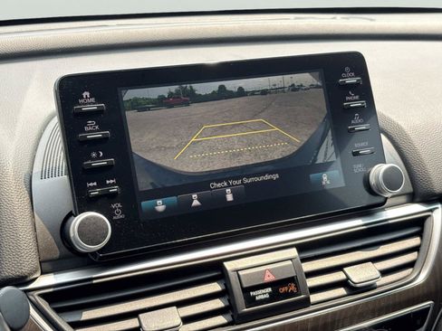 Used 2018 Honda Accord EX-L image 27