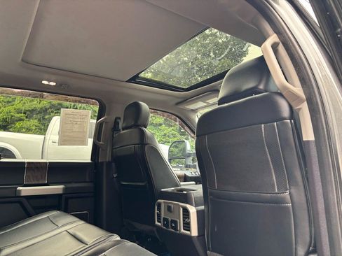 Used 2019 Ford F350 Lariat w/ Lariat Ultimate Package AWD/4WD image 22