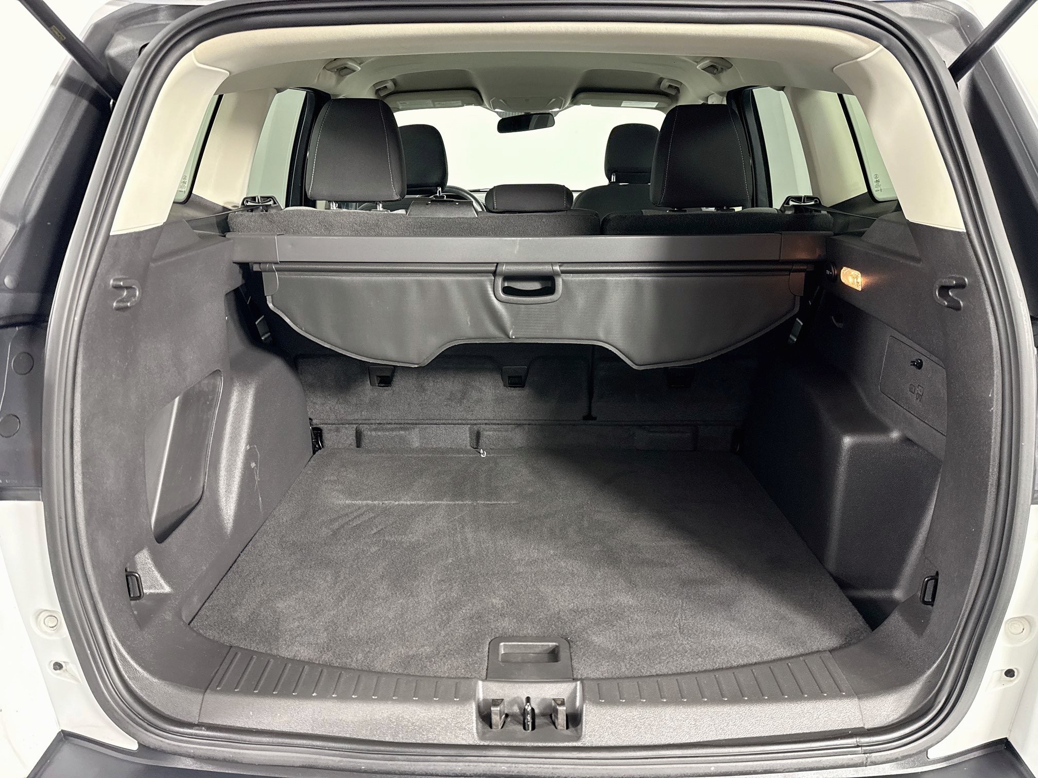 Used 2019 Ford Escape SE AWD/4WD image 38