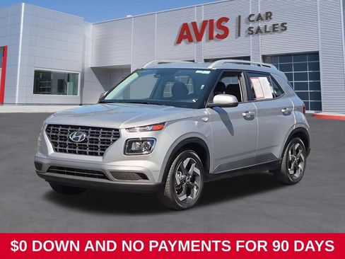 Used 2025 Hyundai Venue SEL FWD image 1