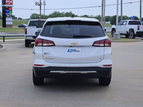 Used 2022 Chevrolet Equinox LT FWD image 8