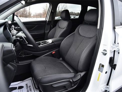 Used 2022 Hyundai Santa Fe SE image 16