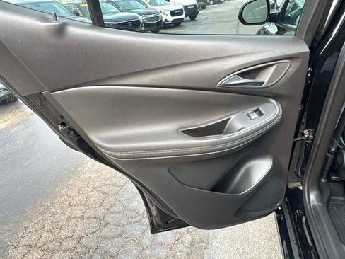 Used 2024 Buick Encore GX Sport Touring FWD image 17