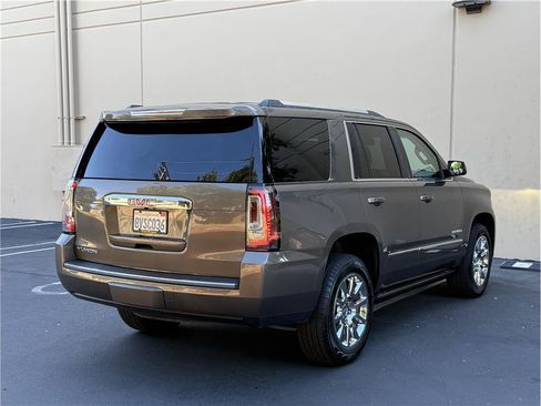 Used 2016 GMC Yukon Denali w/ Open Road Package AWD/4WD image 6