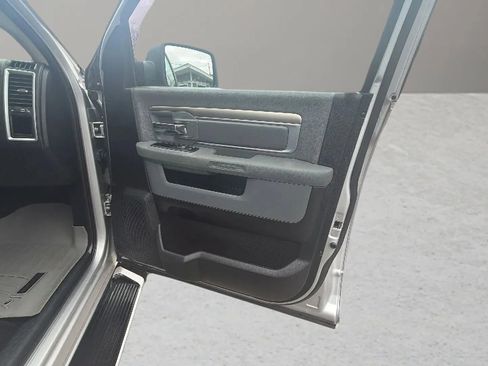 Used 2018 RAM 1500 Big Horn image 27