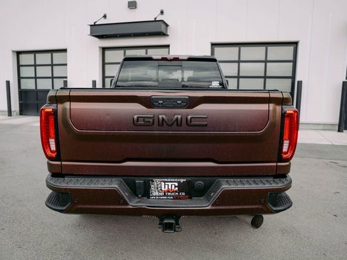 Used 2022 GMC Sierra 2500 Denali w/ Denali Ultimate Package image 8
