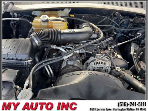 Used 2006 Jeep Liberty Sport w/ Off Road Group AWD/4WD image 24