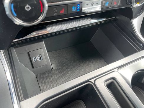 Used 2023 Ford F150 Lariat AWD/4WD image 12