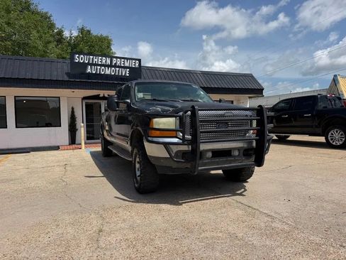 Used 2001 Ford F350 4x4 Crew Cab Super Duty image 3