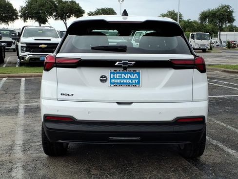 New 2027 Chevrolet Bolt LT w/ Comfort Package image 4