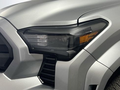 Used 2025 Toyota Tacoma SR5 RWD image 11
