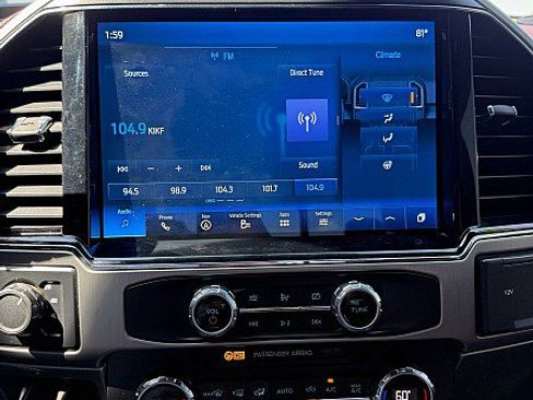 Used 2022 Ford F350 Platinum AWD/4WD image 11