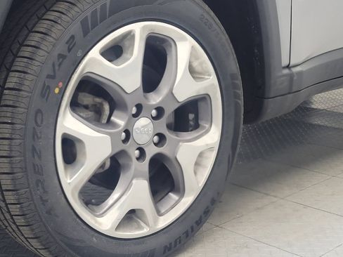 Used 2021 Jeep Compass Limited AWD/4WD image 31