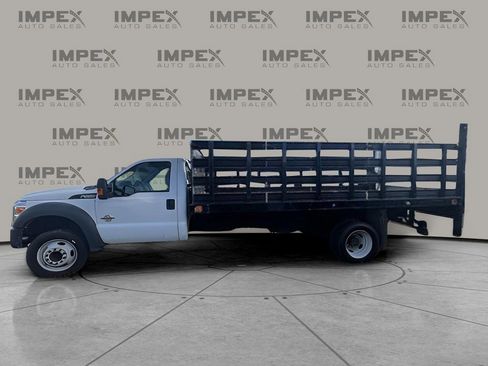 Used 2016 Ford F550 2WD Regular Cab Super Duty w/ Power Equipment Group image 8