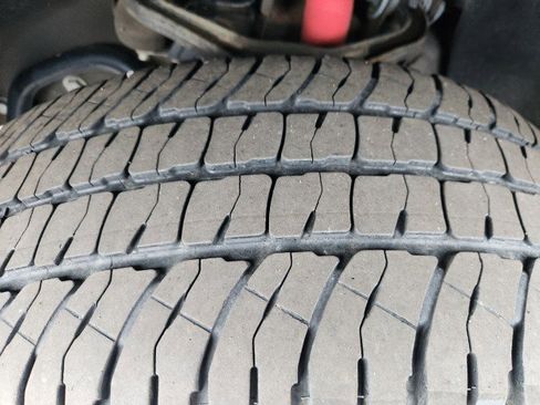 Used 2022 Chevrolet Silverado 2500 LT w/ Convenience Package image 10