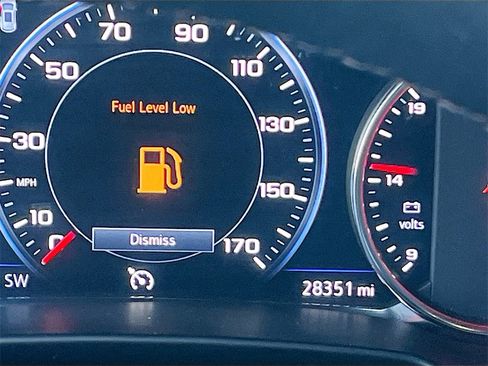 Used 2022 Chevrolet Blazer Premier w/ Enhanced Convenience Package image 12