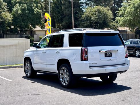 Used 2015 GMC Yukon Denali w/ Premium Package RWD image 5