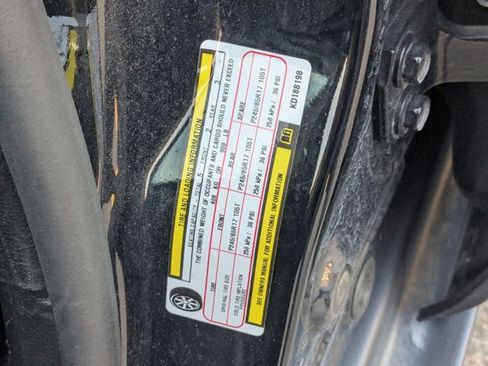 Used 2019 Jeep Cherokee Trailhawk image 17