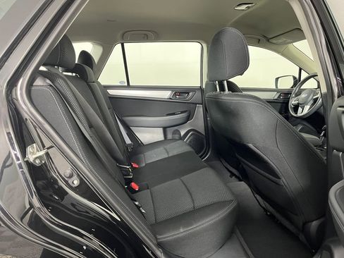 Used 2017 Subaru Outback 2.5i image 15