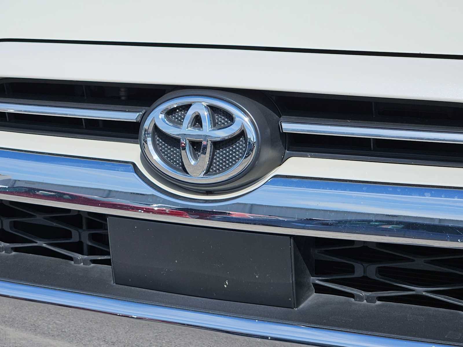 Used 2021 Toyota 4Runner Limited RWD image 12