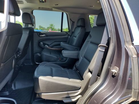 Used 2018 Chevrolet Tahoe Premier AWD/4WD image 13