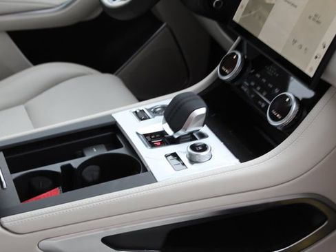 New 2026 Jaguar F-PACE R-Dynamic S image 25