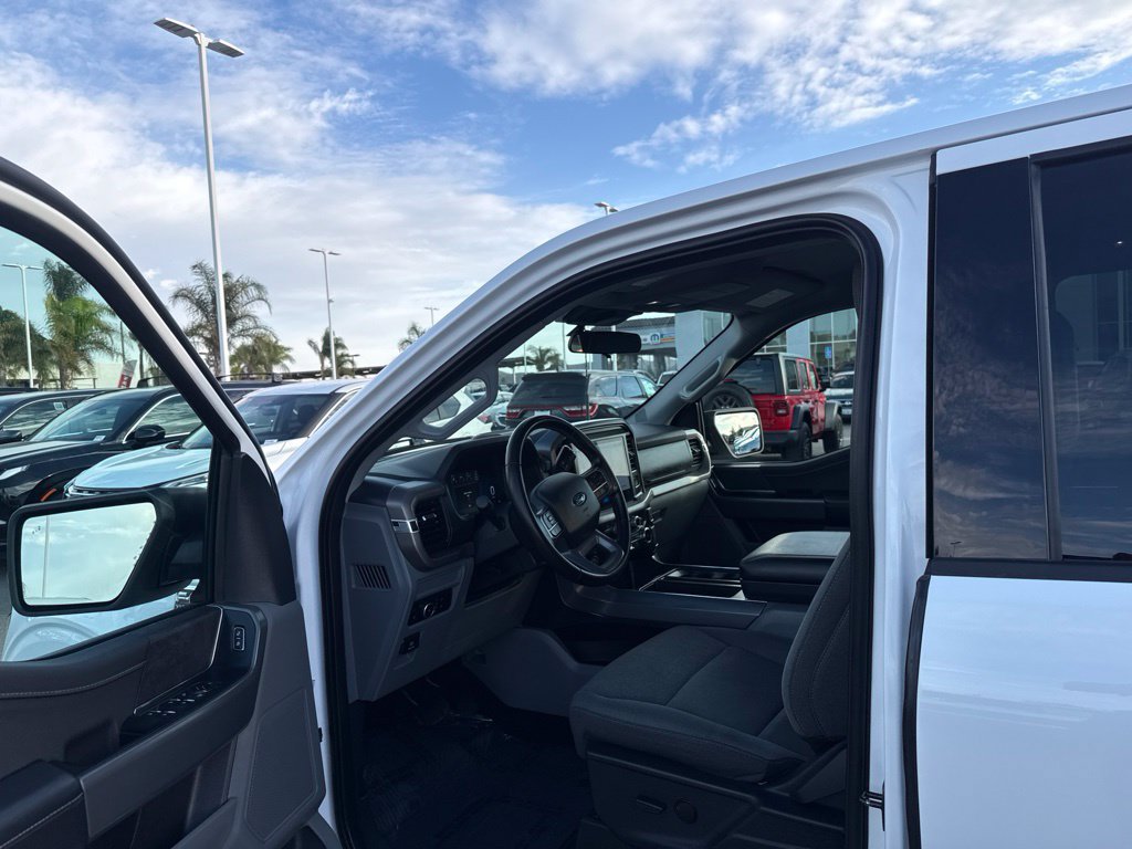 Used 2025 Ford F150 XLT w/ Equipment Group 301A Standard AWD/4WD image 18