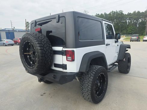 Used 2016 Jeep Wrangler Sport w/ Quick Order Package 24S AWD/4WD image 16