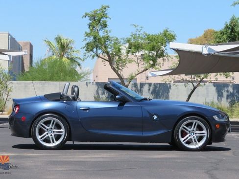 Used 2005 BMW Z4 2.5i RWD image 2