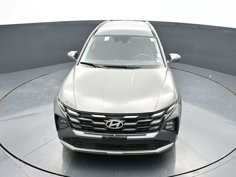 Used 2025 Hyundai Tucson SEL FWD image 34