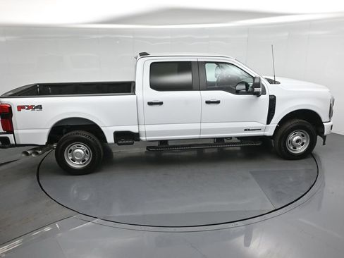 Used 2025 Ford F250 XL w/ STX Appearance Package AWD/4WD image 35