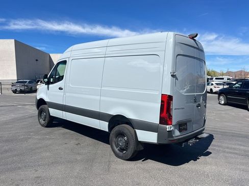 Used 2026 Mercedes-Benz Sprinter 2500 image 9