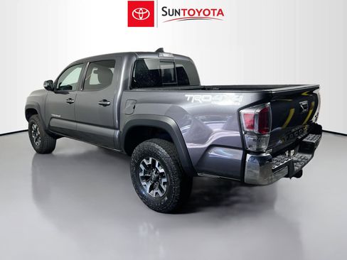 Used 2023 Toyota Tacoma TRD Off-Road image 6