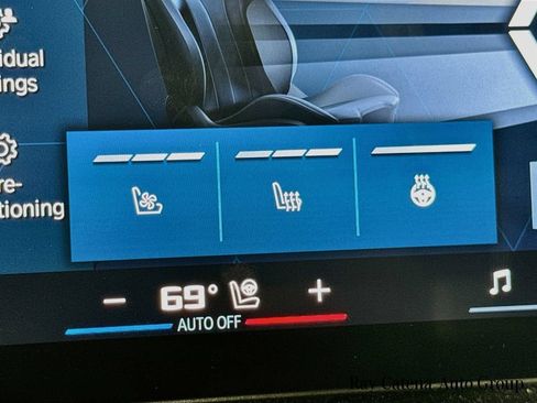 Used 2024 BMW X5 M Competition w/ Executive Package AWD/4WD image 21