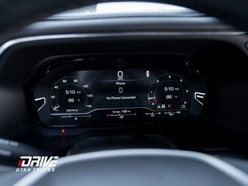 Used 2023 GMC Yukon XL Denali image 39