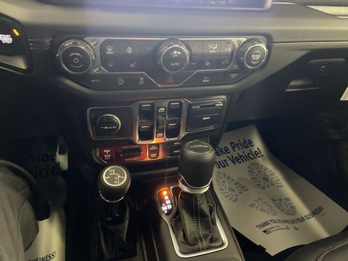 New 2026 Jeep Gladiator Rubicon image 32