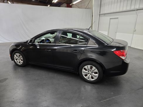 Used 2012 Chevrolet Cruze LS w/ Connectivity Package image 3