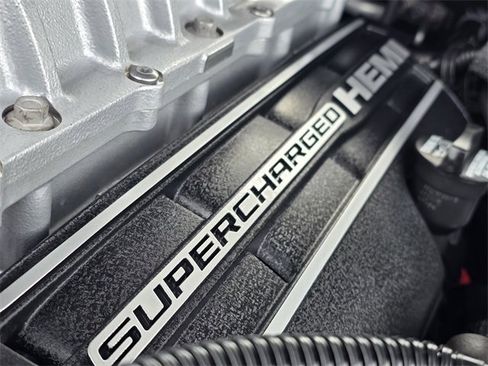 Used 2023 Dodge Challenger SRT Hellcat image 11