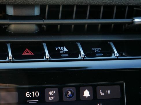 New 2025 Jeep Grand Cherokee Laredo image 37