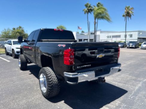 Used 2015 Chevrolet Silverado 2500 LT w/ LT Convenience Package AWD/4WD image 5